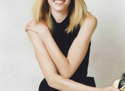 Alex Consani - Người mẫu chuyển giới đầu tiên đạt giải thưởng “Model of the Year”