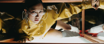 Hoa hậu Mai Phương chính thức debut trở thành ca sĩ với album A Beautiful Mess