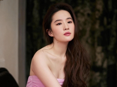 Vẻ đẹp từ bên trong: Lối sống và phong cách của Lưu Diệc Phi