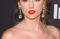 Mở rộng vốn từ vựng khi nghe nhạc của Taylor Swift